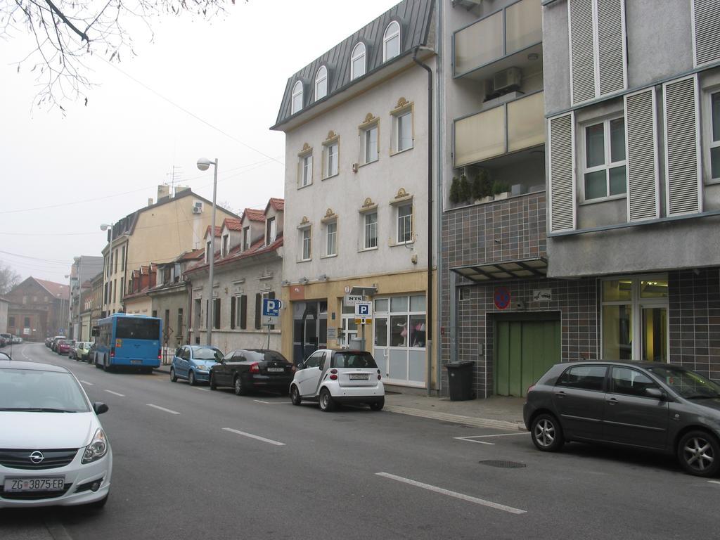 Apartment Fleger Zagreb Exterior foto